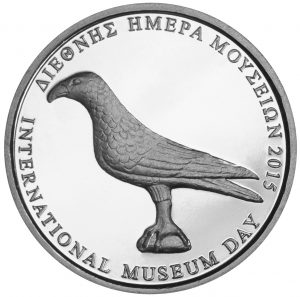 Αναμνηστικό μετάλλιο για τη Διεθνή Ημέρα Μουσείων 2015 Copyright Μουσείο Ακρόπολης