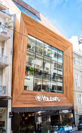 yolenis-flagship-store-outdoors