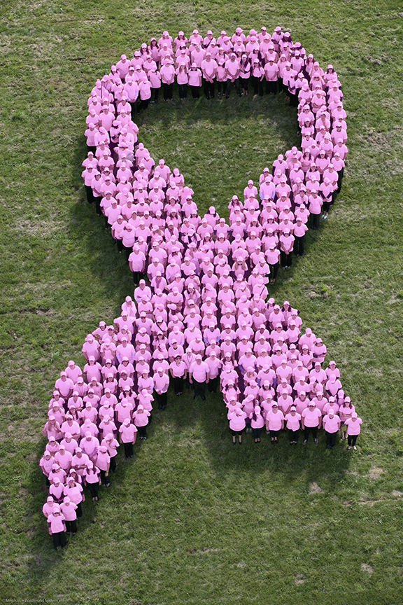 France_Human_Pink_Ribbon_Photo_by_Stephanie_Waldteufel